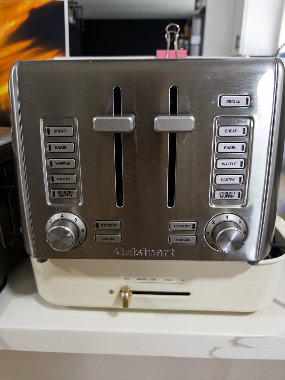 Cuisinart Stainless Steel 4-Slice Toaster with Cream Base